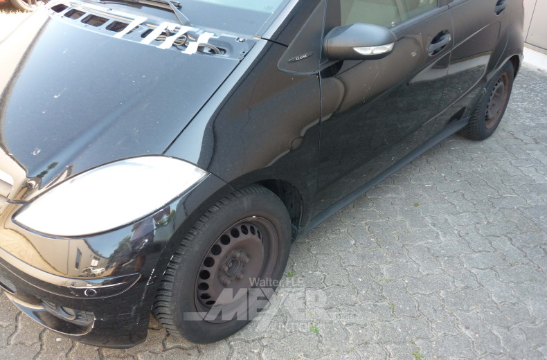 MERCEDES BENZ A 180 CDi, schwarz