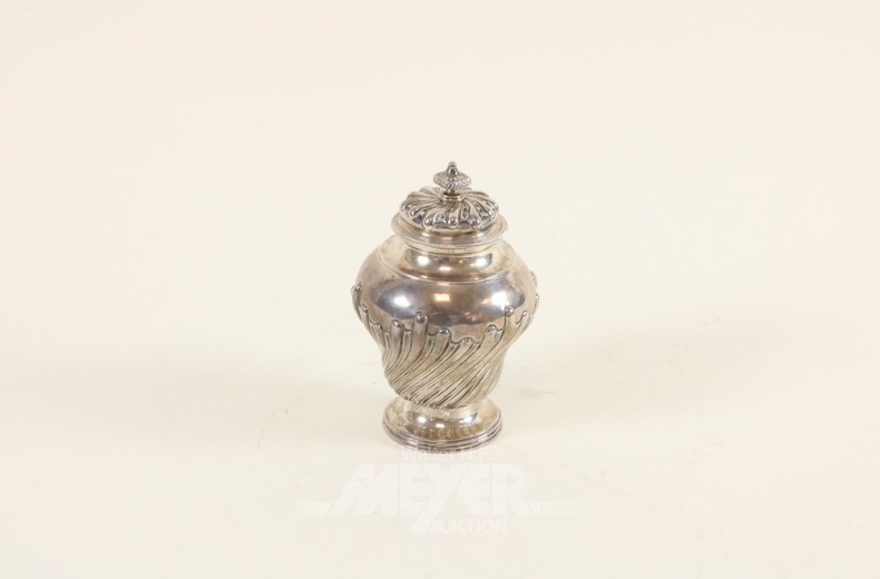 Gewürzstreuer, Silber, bauchige Form,