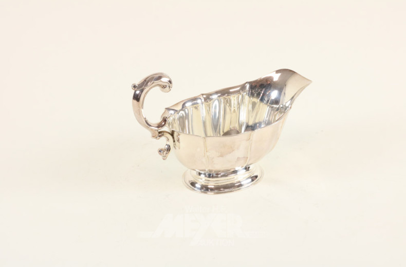gr. Sauciere, Silber, mit Standfuß