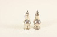 Paar Gewürzstreuer, 925er Sterling-