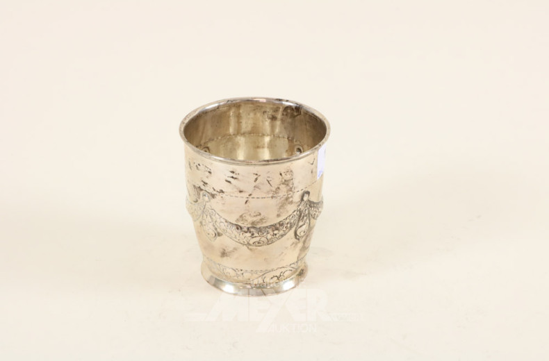 kl. Tischvase, Silber mit Rankendekor
