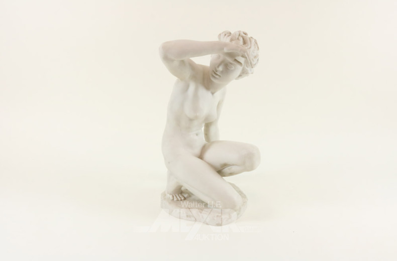 gr. Porz.-Figur ''kniender Weibl. Akt''