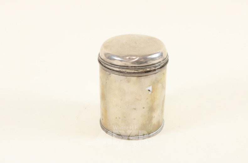 Deckeldose, Silber, Gebrauchsspuren