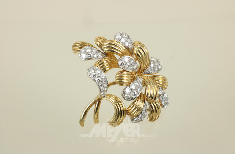 Brosche, 750er GG, blütenförmig