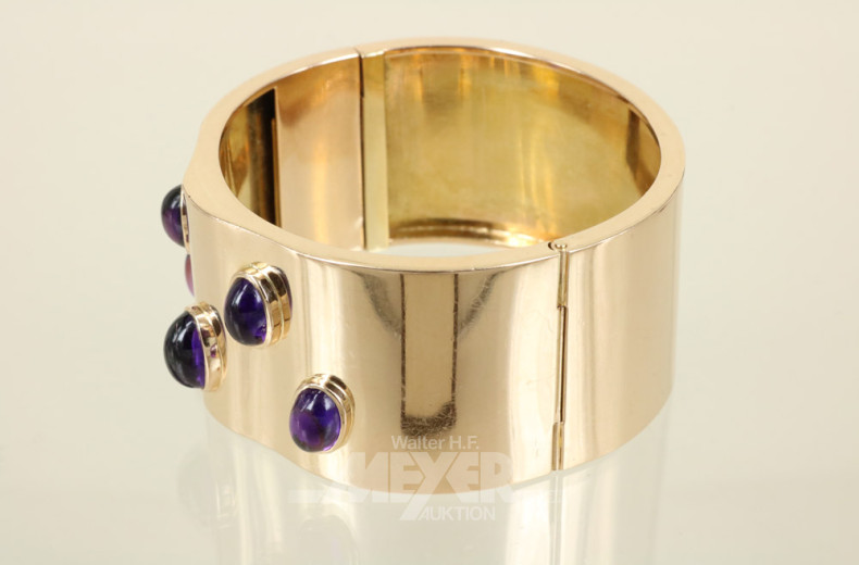 Armreif, 585er GG, ca. 73 g., ausgefasst