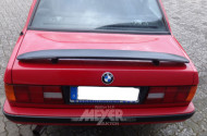Oldtimer BMW 316i, rot
