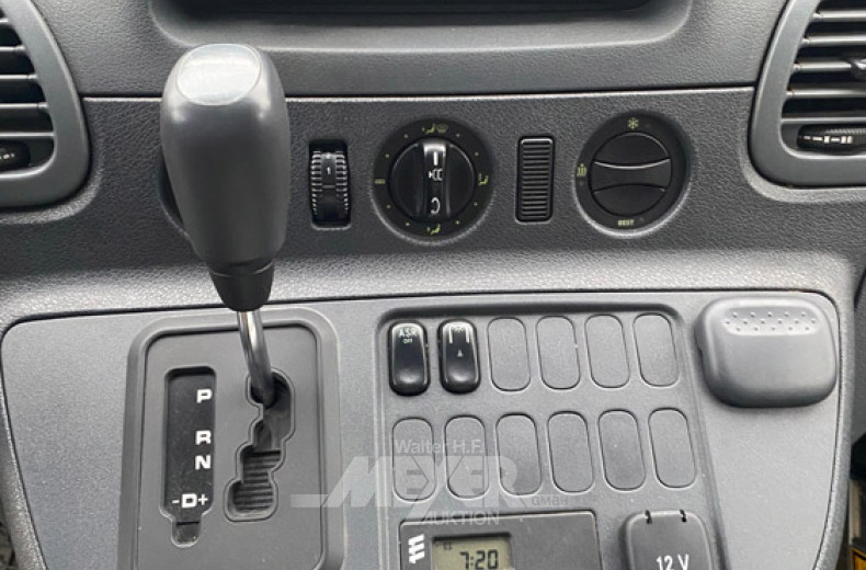 MERCEDES-BENZ Sprinter, weiß