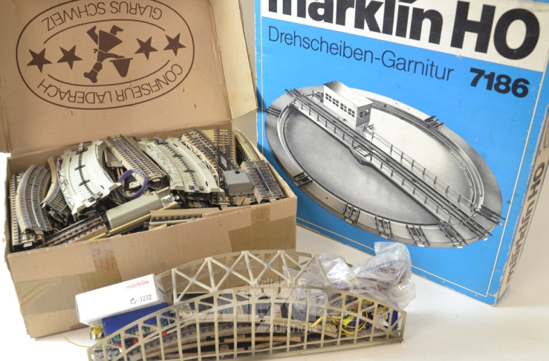 Posten Eisenbahn-Zubehör: Trafos,