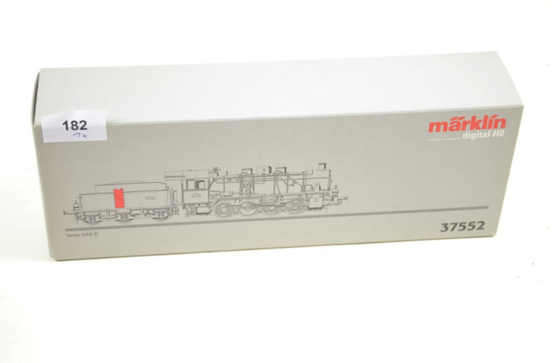 Güterzug-Lok mit Schlepptender,