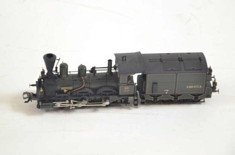 Dampflok mit Tender, MÄRKLIN, HO, OVP,