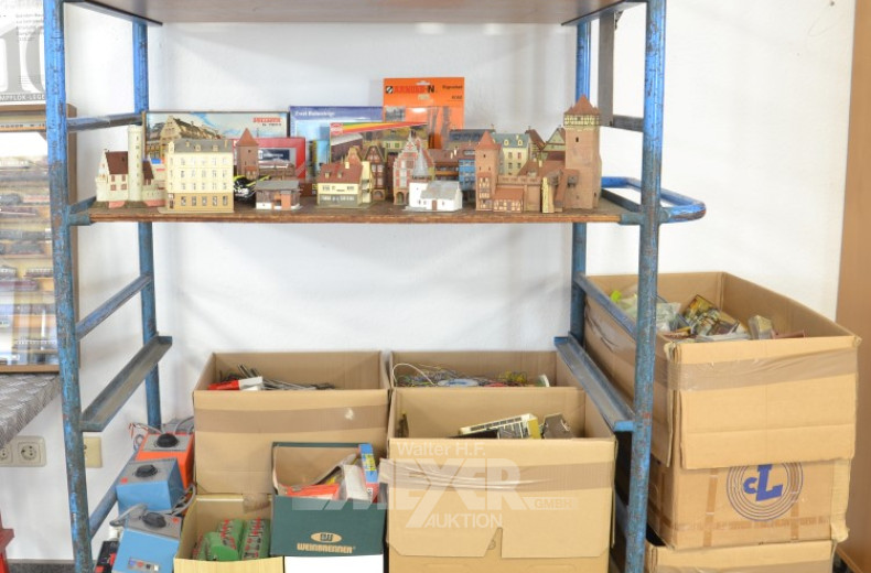 gr. Posten Eisenbahn-Zubehör und Klein-