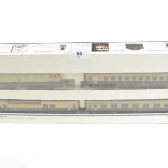 Rheingold-Zug 28503 DB E10 1265