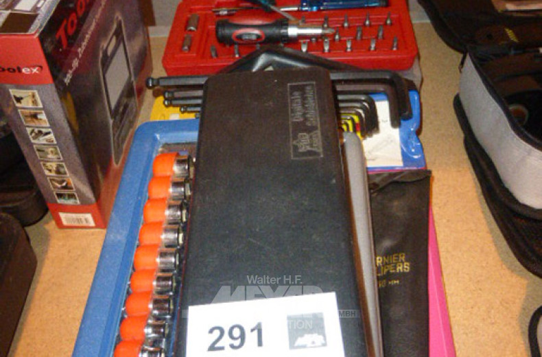 Posten Hand-und Montagewerkzeug