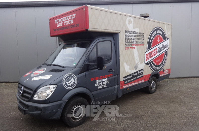 MERCEDES-BENZ Foodtruck