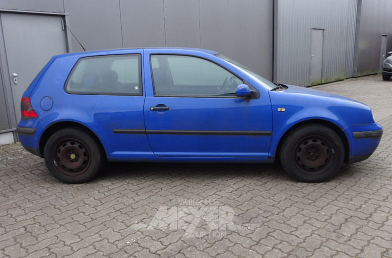 VOLKSWAGEN, blau