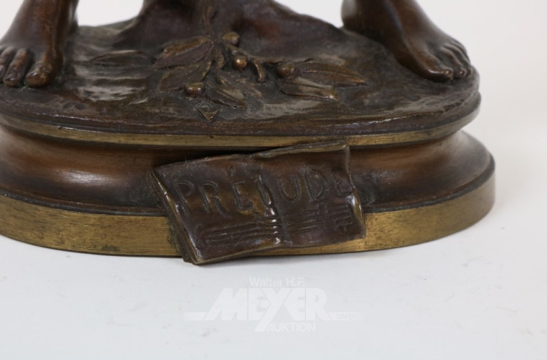 Bronze-Figur ''musizierender Jüngling''