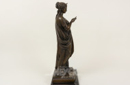 Bronze-Figur ''Die Lesende''