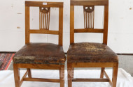 2 Stühle, Ende 19 Jh., Bezuzg Leder,