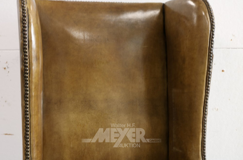 gr. Ohrensessel, England, Leder grün,