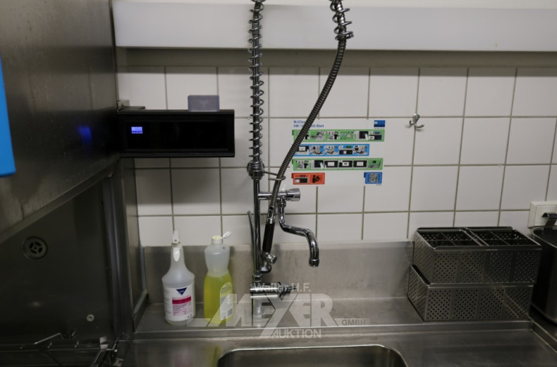 Haubengeschirrspülmaschine