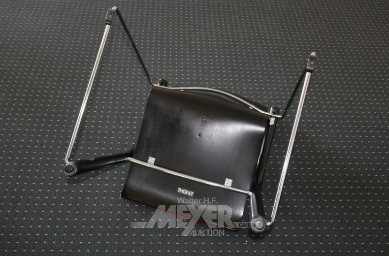 6 Stapel-Armlehnstühle, massiv