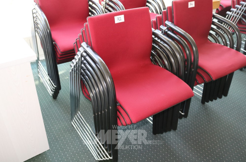 6 Stapel-Armlehnstühle, massiv