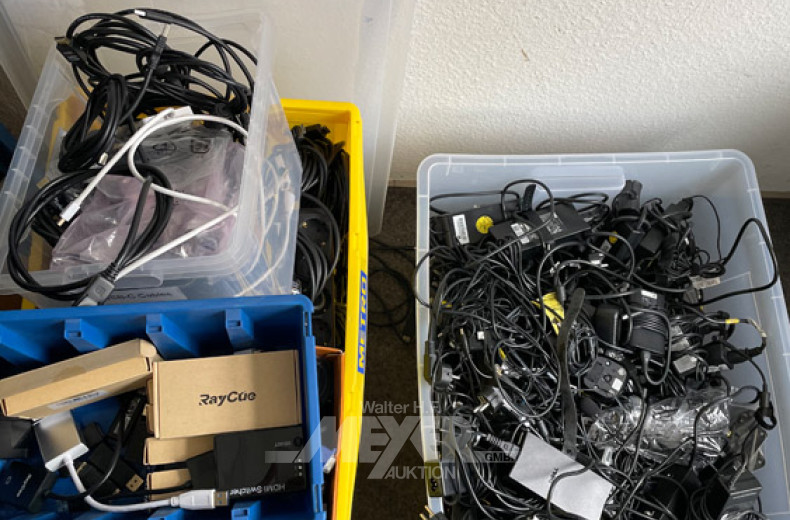 Posten EDV-Zubehör bestehend aus: