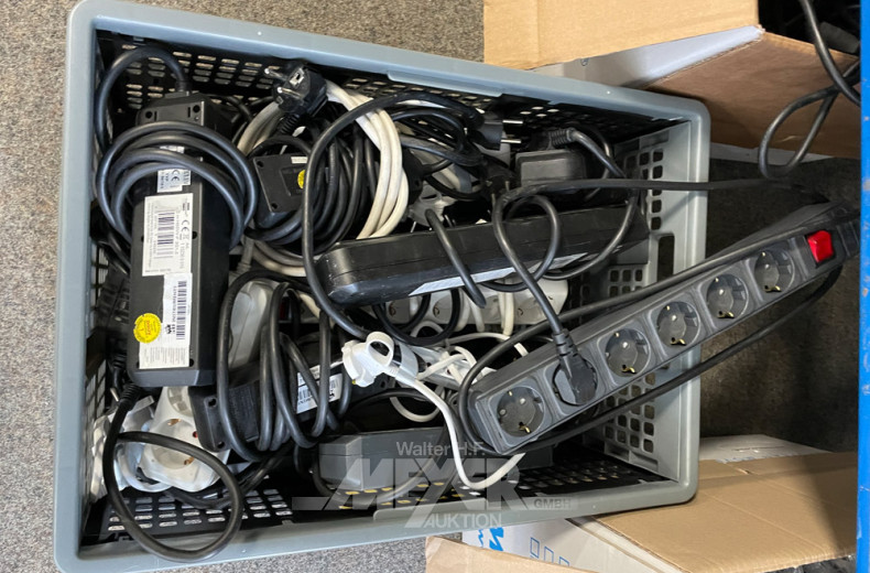 Posten EDV-Zubehör bestehend aus: