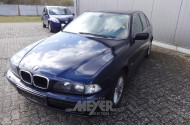 BMW 520i E39, blau