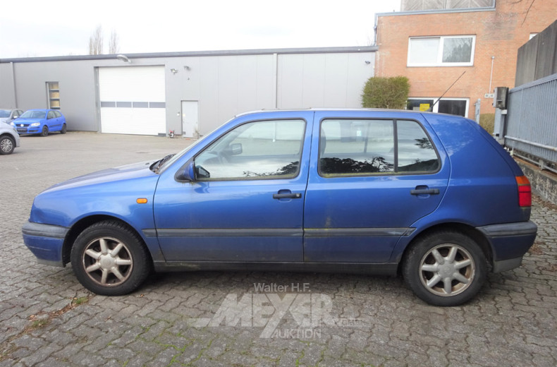 VOLKSWAGEN Golf III, hellblau