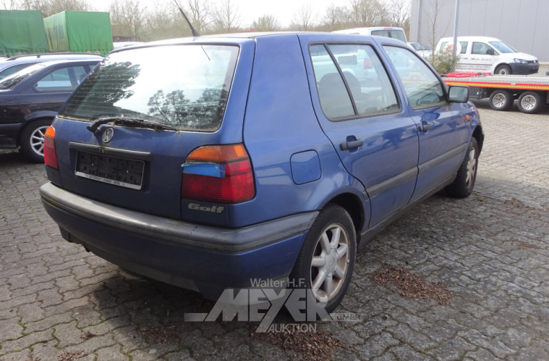 VOLKSWAGEN Golf III, hellblau