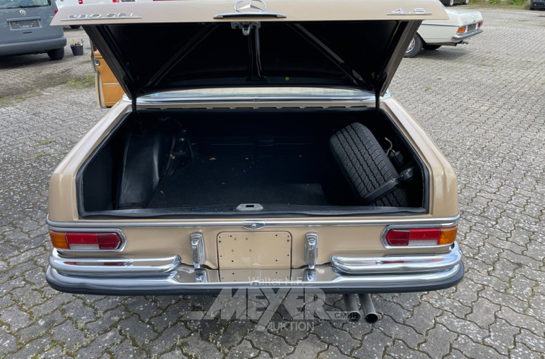 MERCEDES-BENZ W108 280SEL 4.5 V8, braun