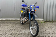 HONDA XRV650 Motorrad, blau/gelb