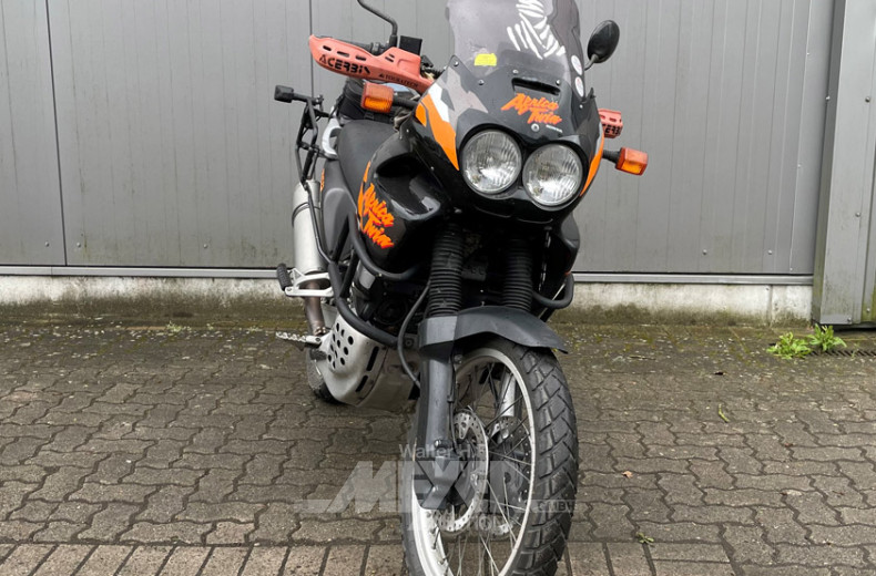 HONDA Africa Twin RD07 XRV750,