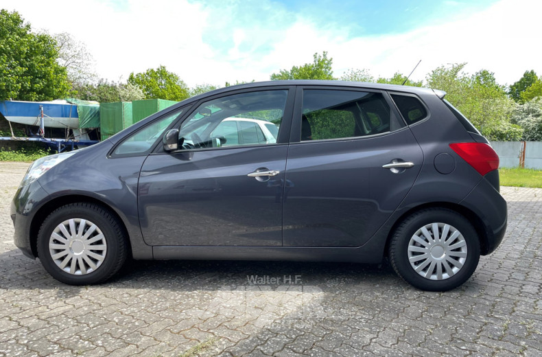 KIA Venga 16.l, grau