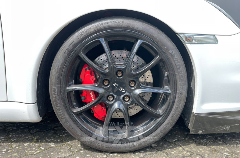 PORSCHE 997 GT3 MKI, weiß