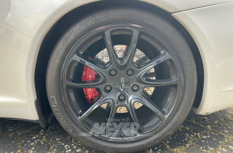 PORSCHE 997 GT3 MKI, weiß