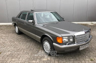 MERCEDES BENZ W126 420SEL, schwarz