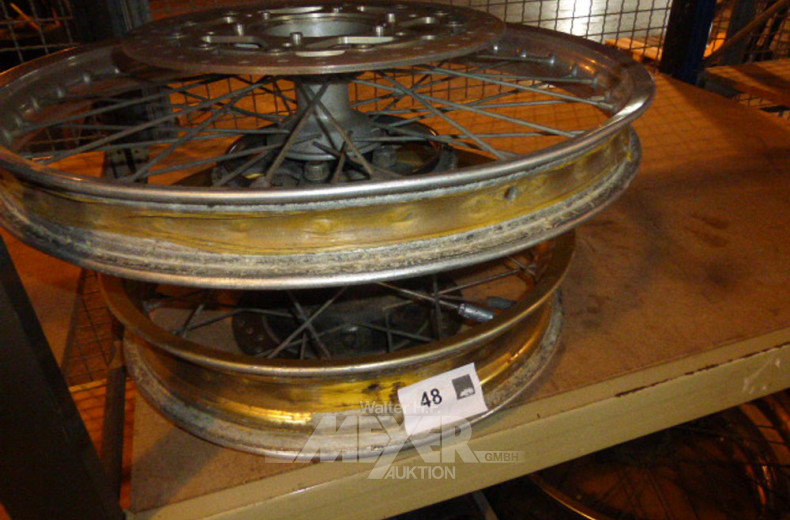 großer Posten Motorradtechnik: