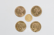 5 versch. kl. Goldmünzen 1 + 5 Dollar