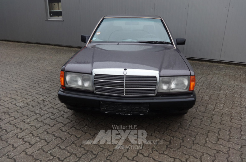 MERCEDES-BENZ W201 190D 2.0, grau