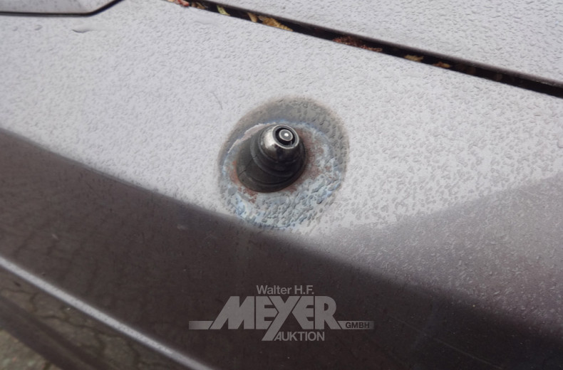 MERCEDES-BENZ W201 190D 2.0, grau