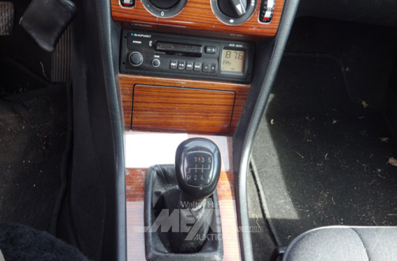 MERCEDES-BENZ W124 E200 Limousine