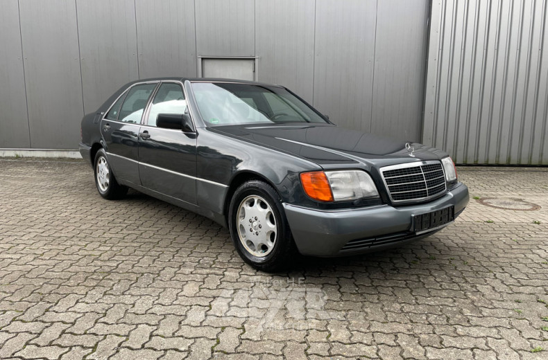 MERCEDES-BENZ W140 S600 V12, schwarz