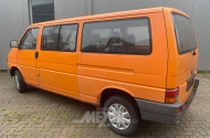 VOLKSWAGEN T4, orange, langer Radstand