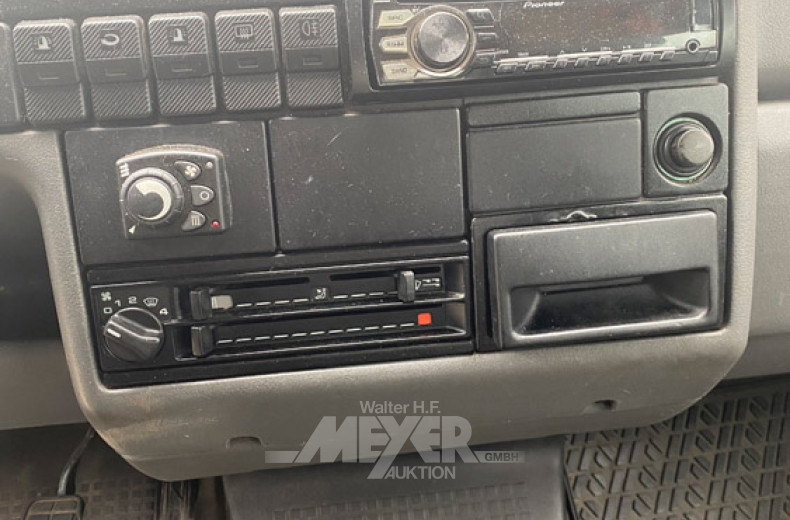 VOLKSWAGEN T4, orange, langer Radstand