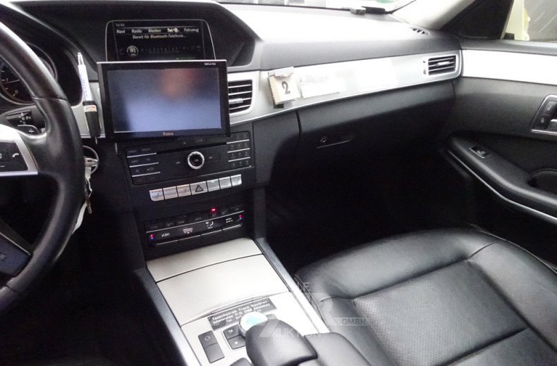 MERCEDES-BENZ E200  Kombi