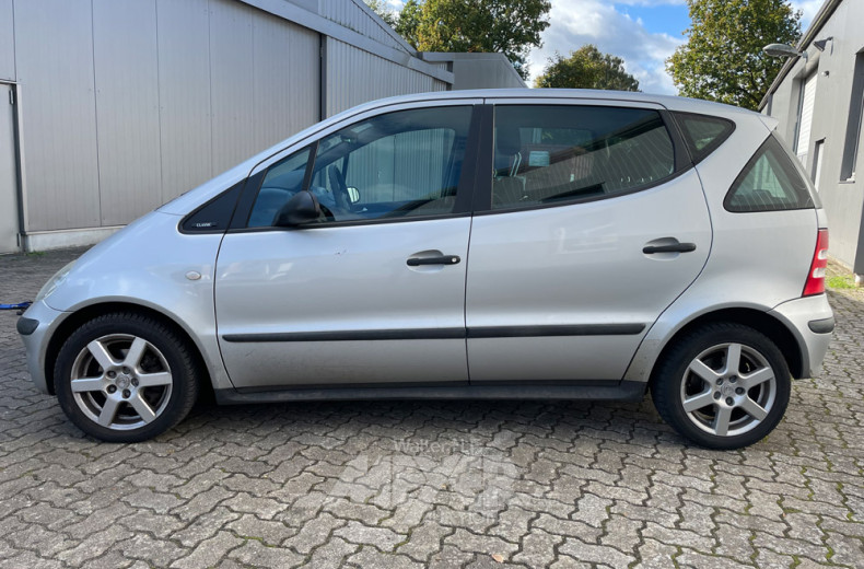 MERCEDES-BENZ A160 Classic, silber,