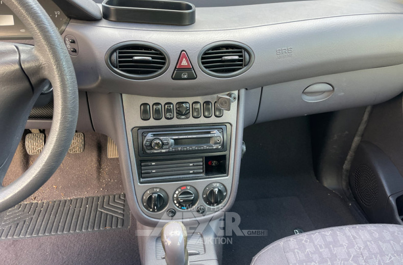 MERCEDES-BENZ A160 Classic, silber,