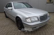 MERCEDES-BENZ C180 Elegance, silber,